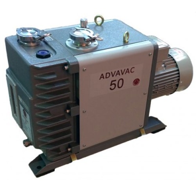 Промышленный пластинчато-роторный вакуумный насос ADVAVAC 50 220/380 В